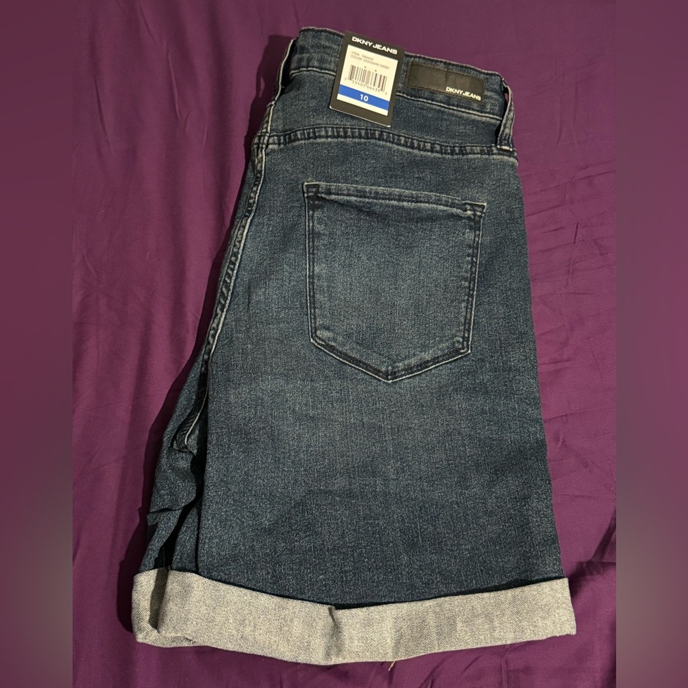 DKNY JEANS SHORTS